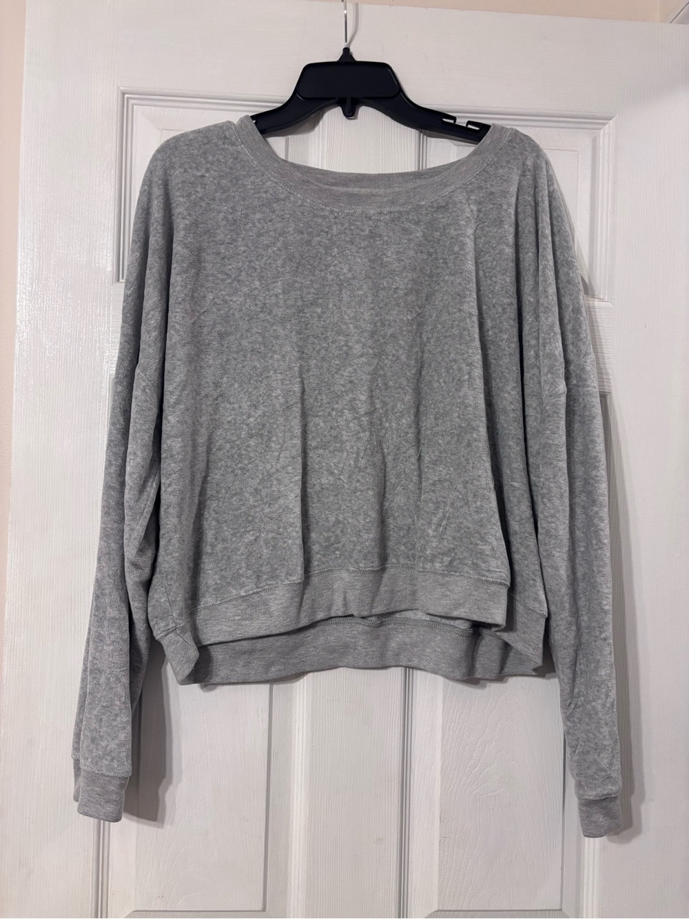 Aeropostale Heather Gray Crewneck Sweatshirt
